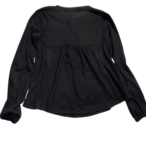 Collection B Gray Buttoned Bib Collar Blouse - Picture 5 of 6